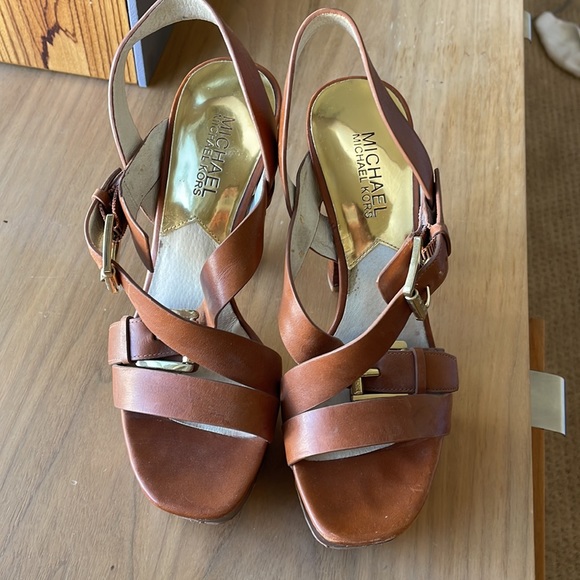 Michael kors platform sandals - Picture 4 of 6